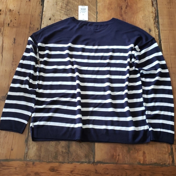 A NEW DAY SWEATER 🙂 - Picture 5 of 6